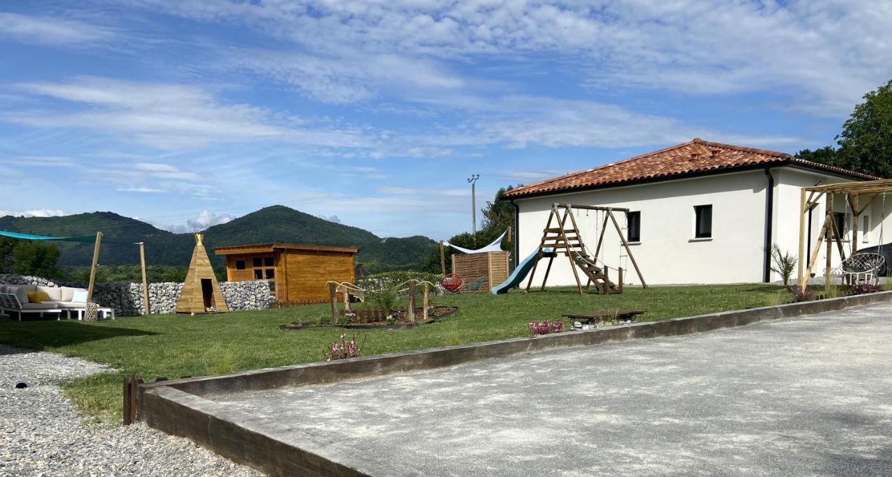 Villa Jacuzzi, Terrain De Petanque Et Aire De Jeux Vue Sur Les Pyrenees Seilhan Ngoại thất bức ảnh