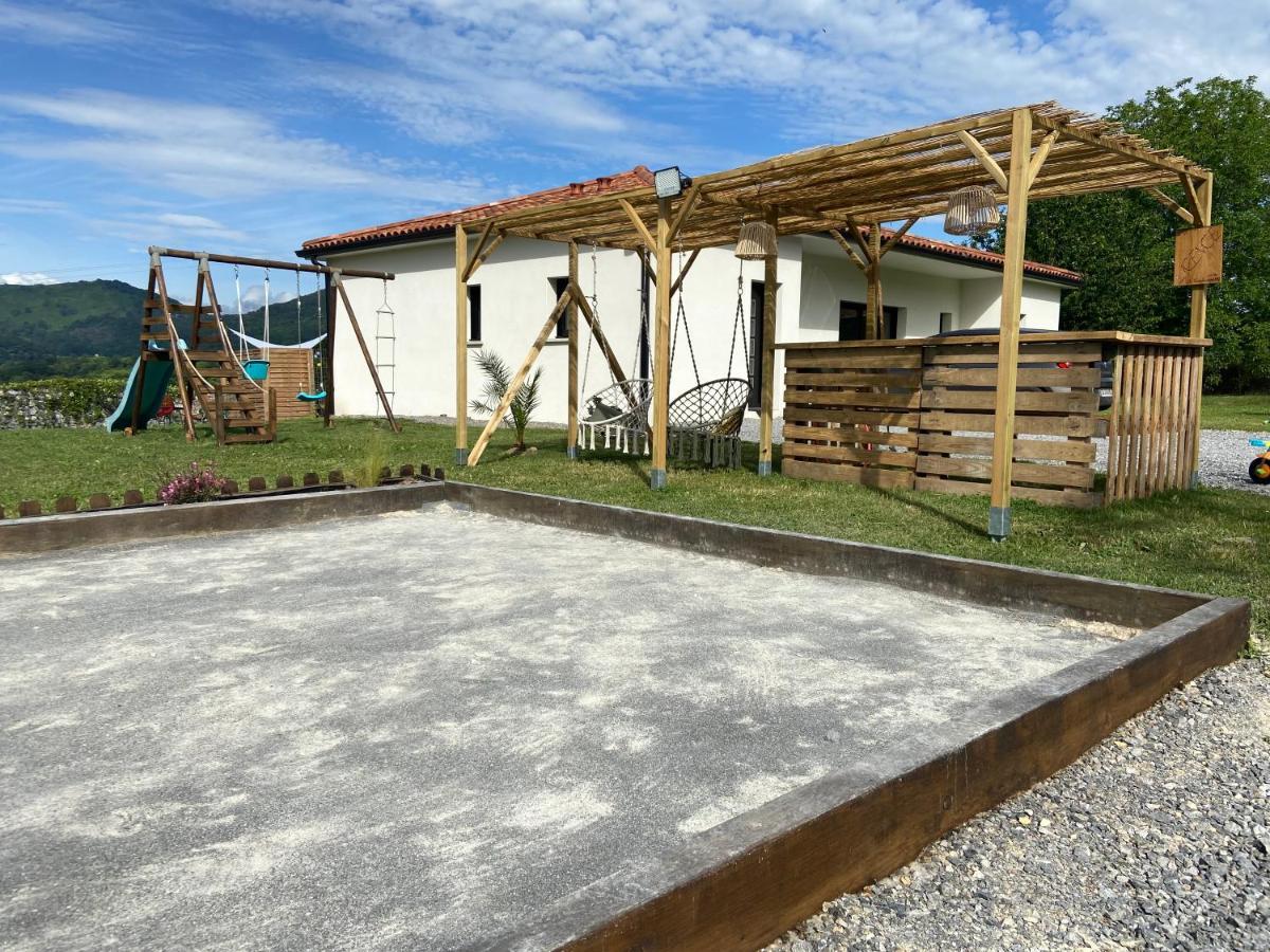 Villa Jacuzzi, Terrain De Petanque Et Aire De Jeux Vue Sur Les Pyrenees Seilhan Ngoại thất bức ảnh